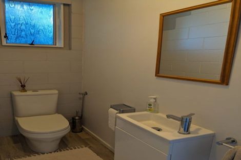 Photo of property in 28 Glen Road, Raumati South, Paraparaumu, 5032