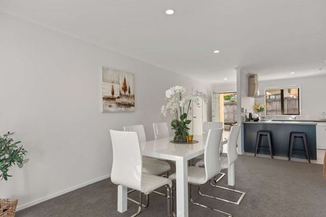 Photo of property in 36 Roy Maloney Drive, Henderson, Auckland, 0612