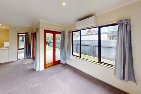 Photo of property in 5a Franklin Avenue, Hokowhitu, Palmerston North, 4410