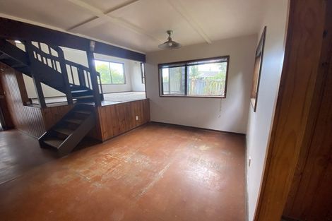 Photo of property in 15 Chrisarda Place, Red Hill, Papakura, 2110