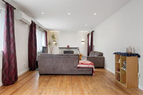 Photo of property in 119 Omata Road, Marfell, New Plymouth, 4310