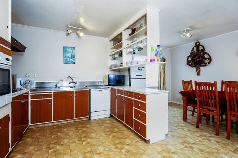 Photo of property in 216 Captain Springs Road, Onehunga, Auckland, 1061