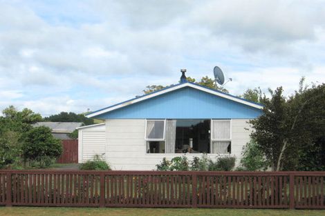 Photo of property in 3 Endeavour Street, Tolaga Bay, 4077