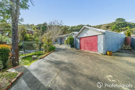 Photo of property in 37 Petrie Street, Wainuiomata, Lower Hutt, 5014