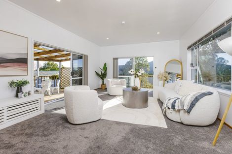 Photo of property in 877 Papakura-clevedon Road, Papakura, 2582