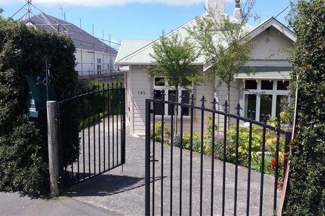 Photo of property in 185 Kenmure Road, Kenmure, Dunedin, 9011