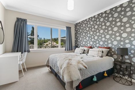 Photo of property in 21 Glenross Street, Glenross, Dunedin, 9011