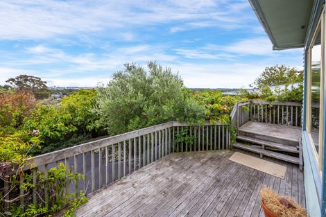 Photo of property in 330 Centaurus Road, Hillsborough, Christchurch, 8022