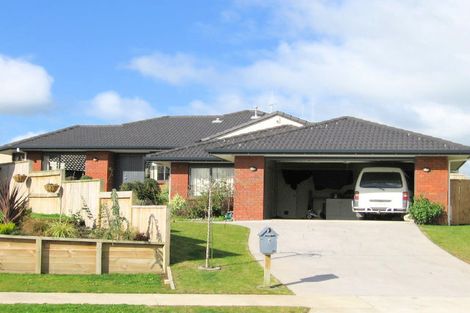 Photo of property in 4 Stratford Place, Huntington, Hamilton, 3210