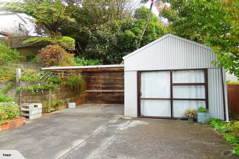 Photo of property in 70 Donald Street, Karori, Wellington, 6012