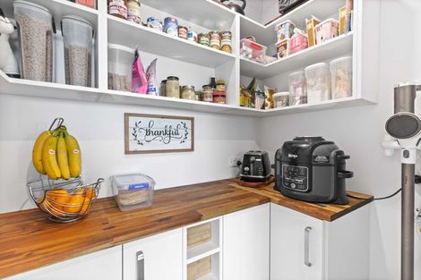 Photo of property in 77 Trewavas Street, Motueka, 7120