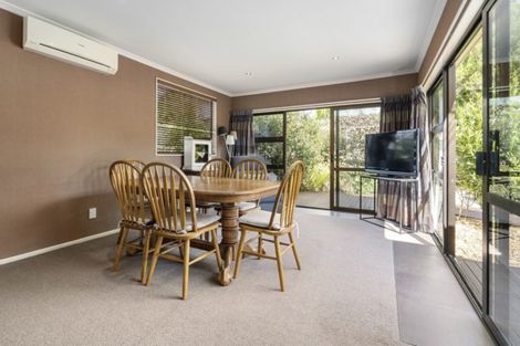 Photo of property in 10 Dittmer Drive, Awapuni, Palmerston North, 4412