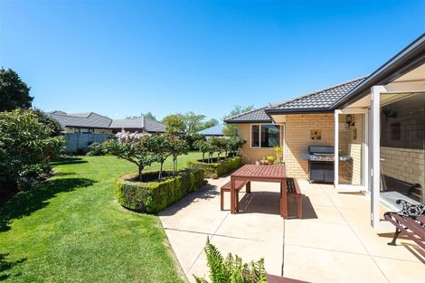Photo of property in 7 Riverwood Boulevard, Redwood, Christchurch, 8051