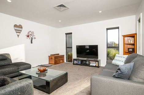Photo of property in 18 Roger Renall Avenue, Lansdowne, Masterton, 5810