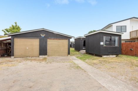 Photo of property in 770 Papamoa Beach Road, Papamoa Beach, Papamoa, 3118