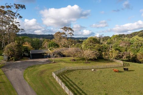 Photo of property in 2 Moses Road, Kaukapakapa, 0873