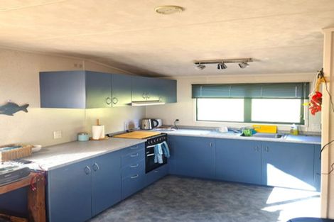 Photo of property in 20 Tasman Road, Otaki Beach, Otaki, 5512