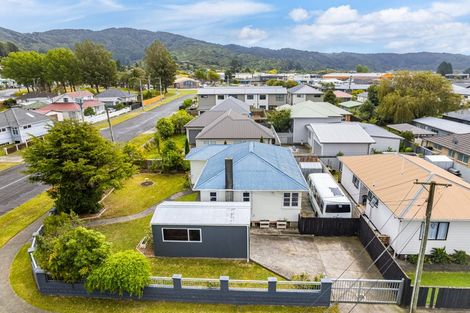Photo of property in 9 Best Street, Wainuiomata, Lower Hutt, 5014
