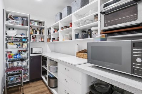 Photo of property in 22 Donnington Place, Bethlehem, Tauranga, 3110