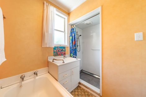 Photo of property in 30 Mccarthy Grove, Clouston Park, Upper Hutt, 5018