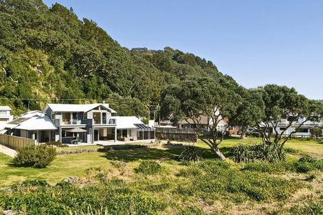 Photo of property in 165 Pohutukawa Avenue, Ohope, 3121