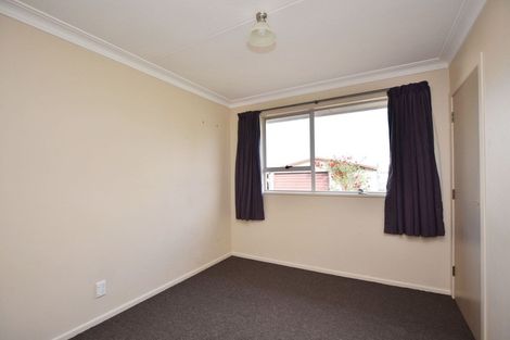 Photo of property in 15 Burns Street, Kew, Invercargill, 9812
