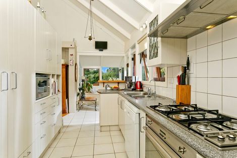 Photo of property in 11 Albany Highway, Unsworth Heights, Auckland, 0632