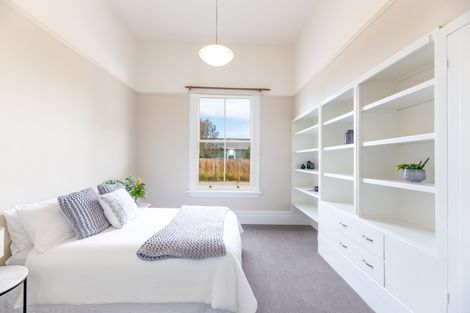 Photo of property in 2/96 Kerrs Road, Avonside, Christchurch, 8061