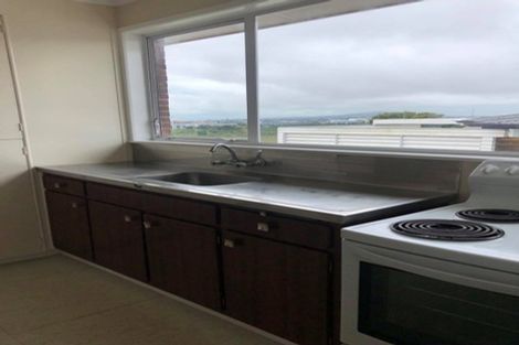 Photo of property in 1/36 Exmouth Road, Northcote, Auckland, 0627