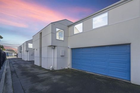 Photo of property in 496c Barbadoes Street, Edgeware, Christchurch, 8013