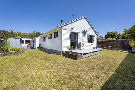 Photo of property in 2/10 Wilford Street, Wallaceville, Upper Hutt, 5018