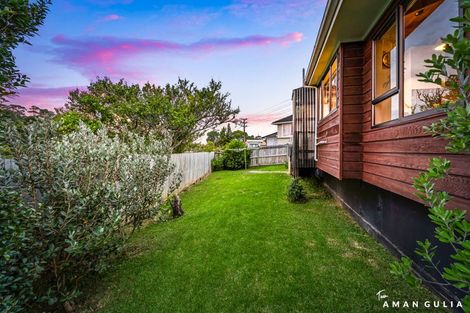 Photo of property in 2/30 Seymour Road, Sunnyvale, Auckland, 0612