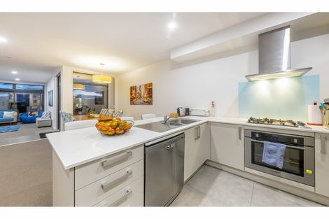 Photo of property in 49 Battalion Drive, Papakura, 2110