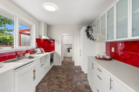 Photo of property in 43a Cullahill Street, Harewood, Christchurch, 8051