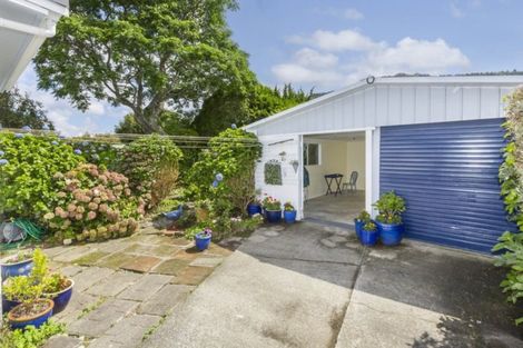 Photo of property in 88 Pasadena Crescent, Totara Park, Upper Hutt, 5018