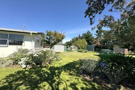 Photo of property in 86 Totara Island Road, Clifton, Balclutha, 9273