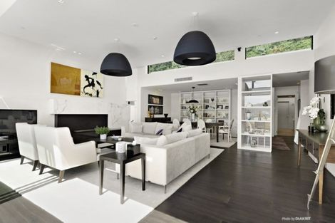 Photo of property in 5/150 Oriental Parade, Oriental Bay, Wellington, 6011