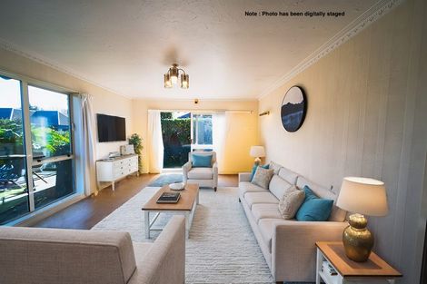 Photo of property in 1/5 Cottesmore Close, Burnside, Christchurch, 8053