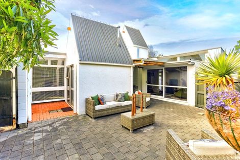 Photo of property in 9a Peakes Road, Saint Johns Hill, Whanganui, 4501