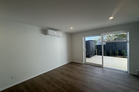 Photo of property in 8/5 Preston Avenue, Henderson, Auckland, 0610