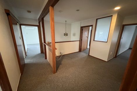 Photo of property in 752 East Coast Road, Pinehill, Auckland, 0630