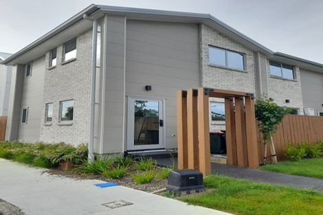 Photo of property in 2/11 Cressy Street, Waterloo, Lower Hutt, 5011