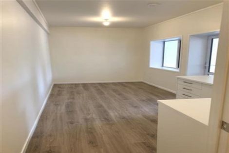 Photo of property in 3/31 Simkin Avenue, St Johns, Auckland, 1072