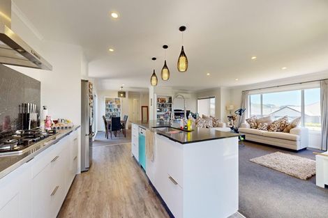 Photo of property in 44 Margaret Shields Avenue, Aotea, Porirua, 5024