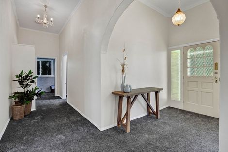 Photo of property in 25 Argyle Street, Hawera, 4610