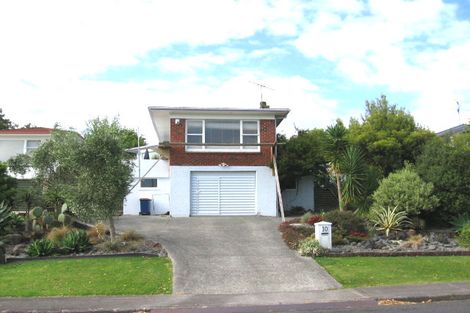 Photo of property in 10 Alton Avenue, Hillcrest, Auckland, 0627