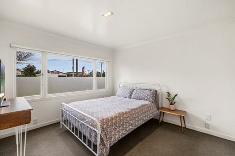 Photo of property in 44 Bellevue Road, Brookfield, Tauranga, 3110