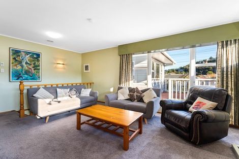 Photo of property in 69 Thomas Street, Stokes Valley, Lower Hutt, 5019