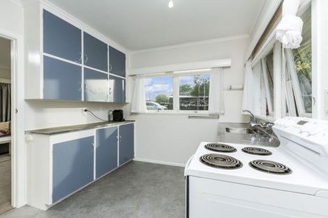 Photo of property in 1/32 Old Lake Road, Narrow Neck, Auckland, 0624