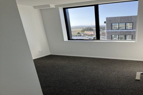 Photo of property in 406/3 Rauemi Way, Te Atatu South, Auckland, 0610